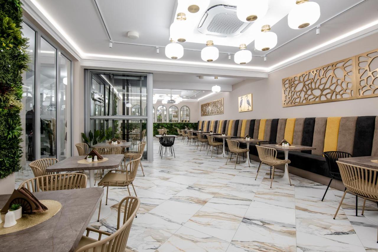 Villa Vis A Vis Trzęsacz Exterior foto